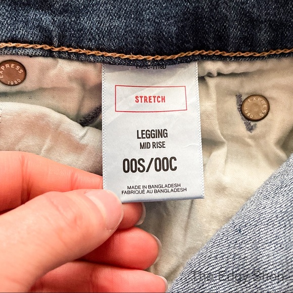 Express | Mid Rise Jean Legging 00 SHORT - Picture 6 of 7